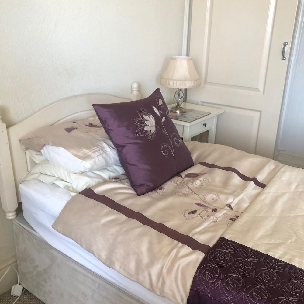 Witchingham B&B Holyhead Luaran gambar