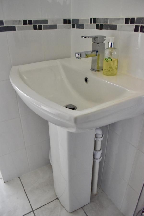 Witchingham B&B Holyhead Luaran gambar