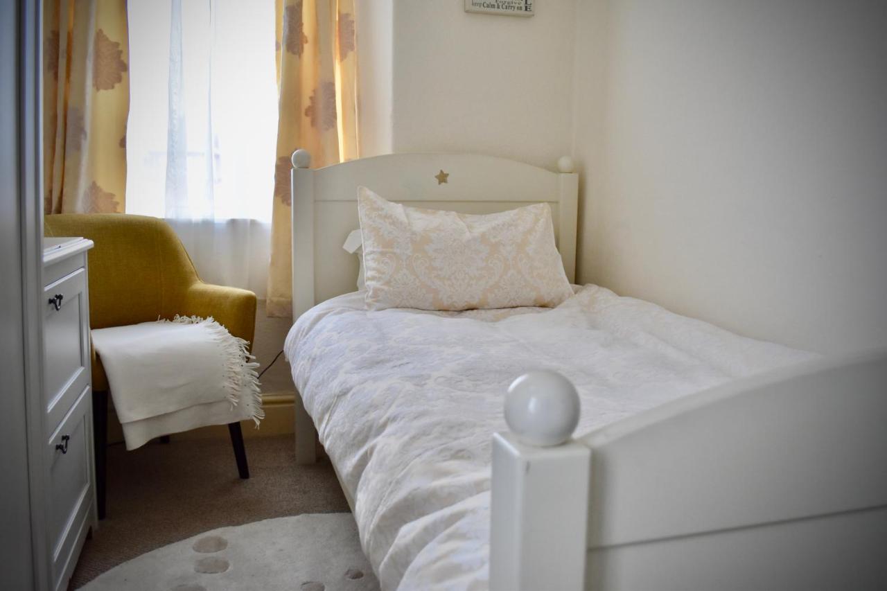 Witchingham B&B Holyhead Luaran gambar